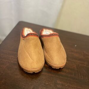 Cozy Brown Women's Slippers